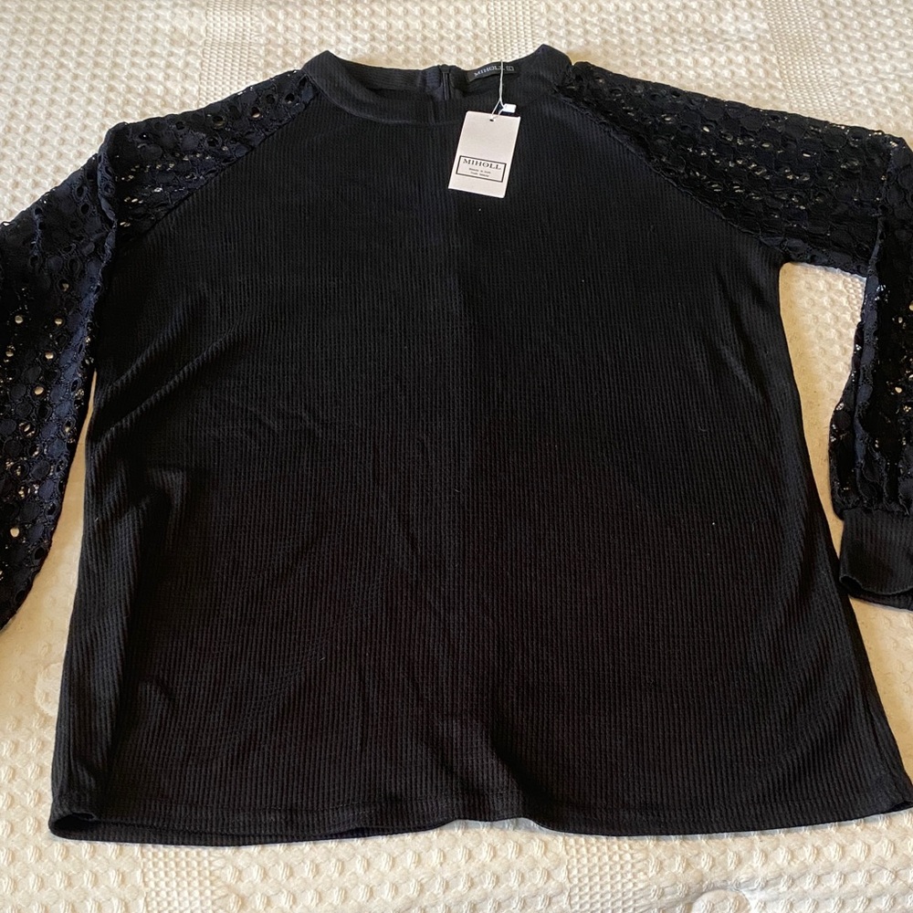 Elegant Black Lace Sleeve Ribbed Blouse large NWT